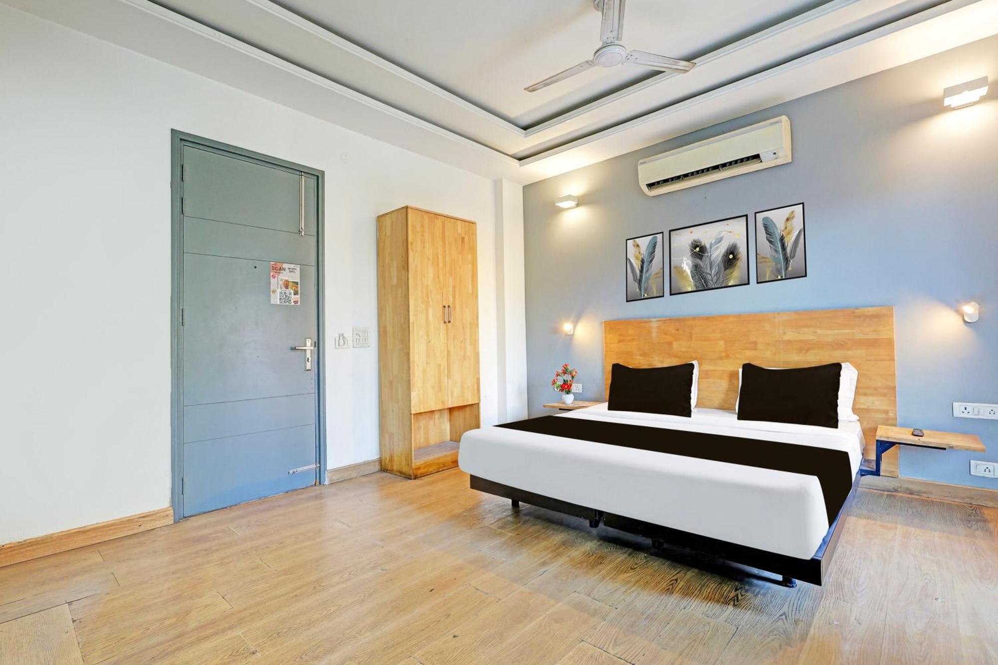 Townhouse Sector 49 Sohna Road Hotell Gurgaon Eksteriør bilde