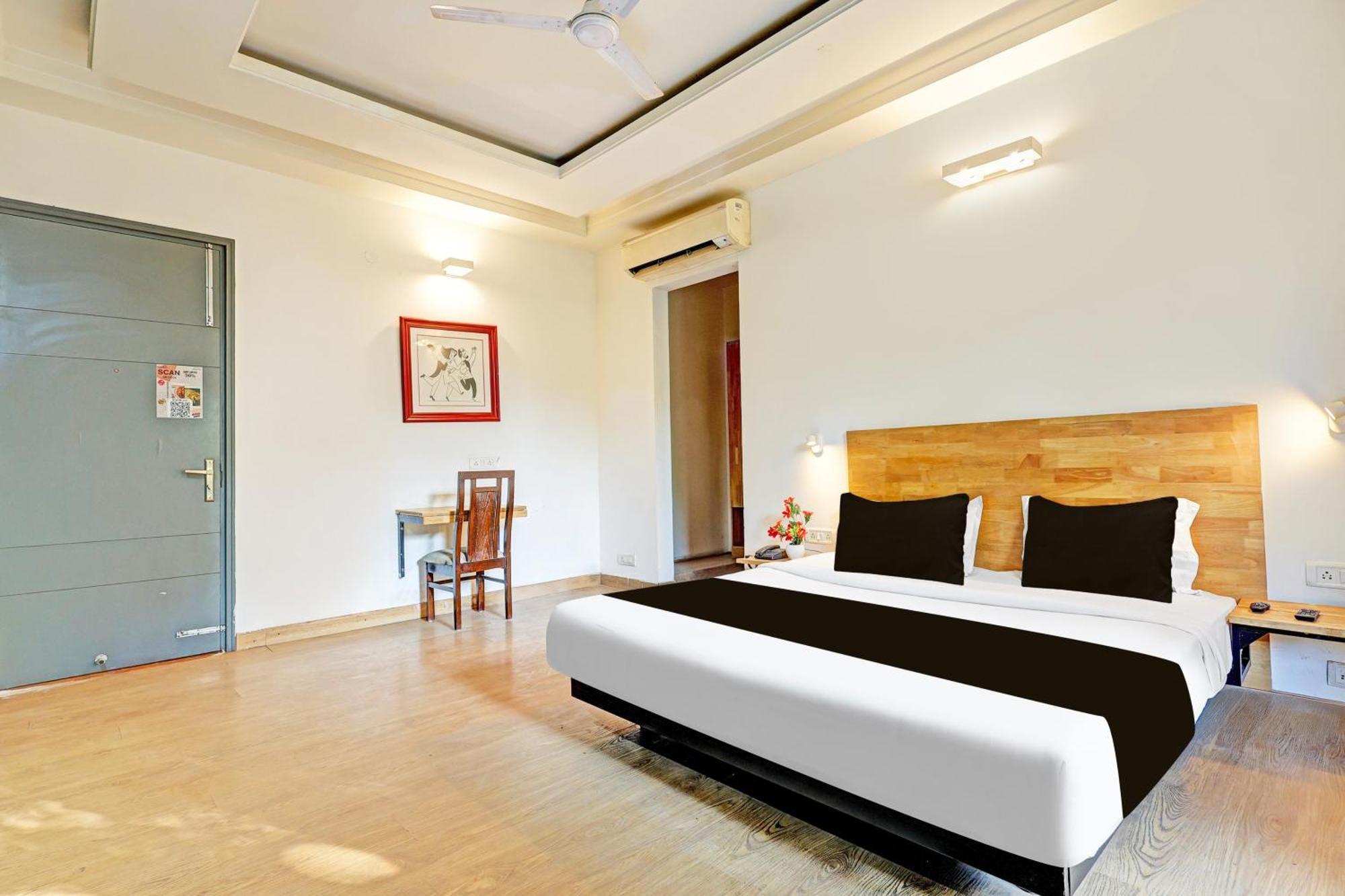 Townhouse Sector 49 Sohna Road Hotell Gurgaon Eksteriør bilde